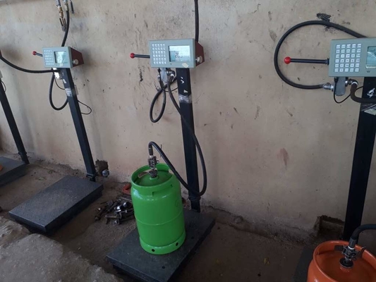 2-120kg Otomatik patlamaya dayanıklı Pişirme Gazı Dolum Makinesi Gaz Tüpü İçin LPG ölçeği