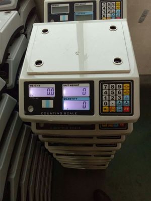SS Pan LED 15kg Suya Dayanıklı Yüksek Doğruluklu Elektronik Ağırlık Ölçeği